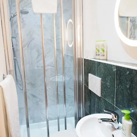Eco Tower 게스트하우스 피사